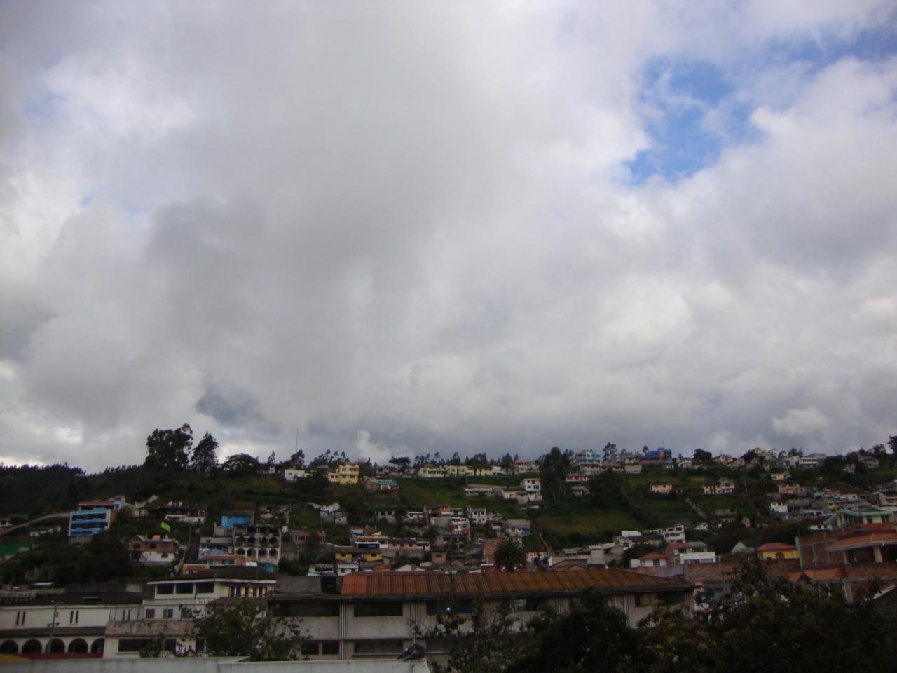 Hotel El Andariego Otavalo Exterior foto